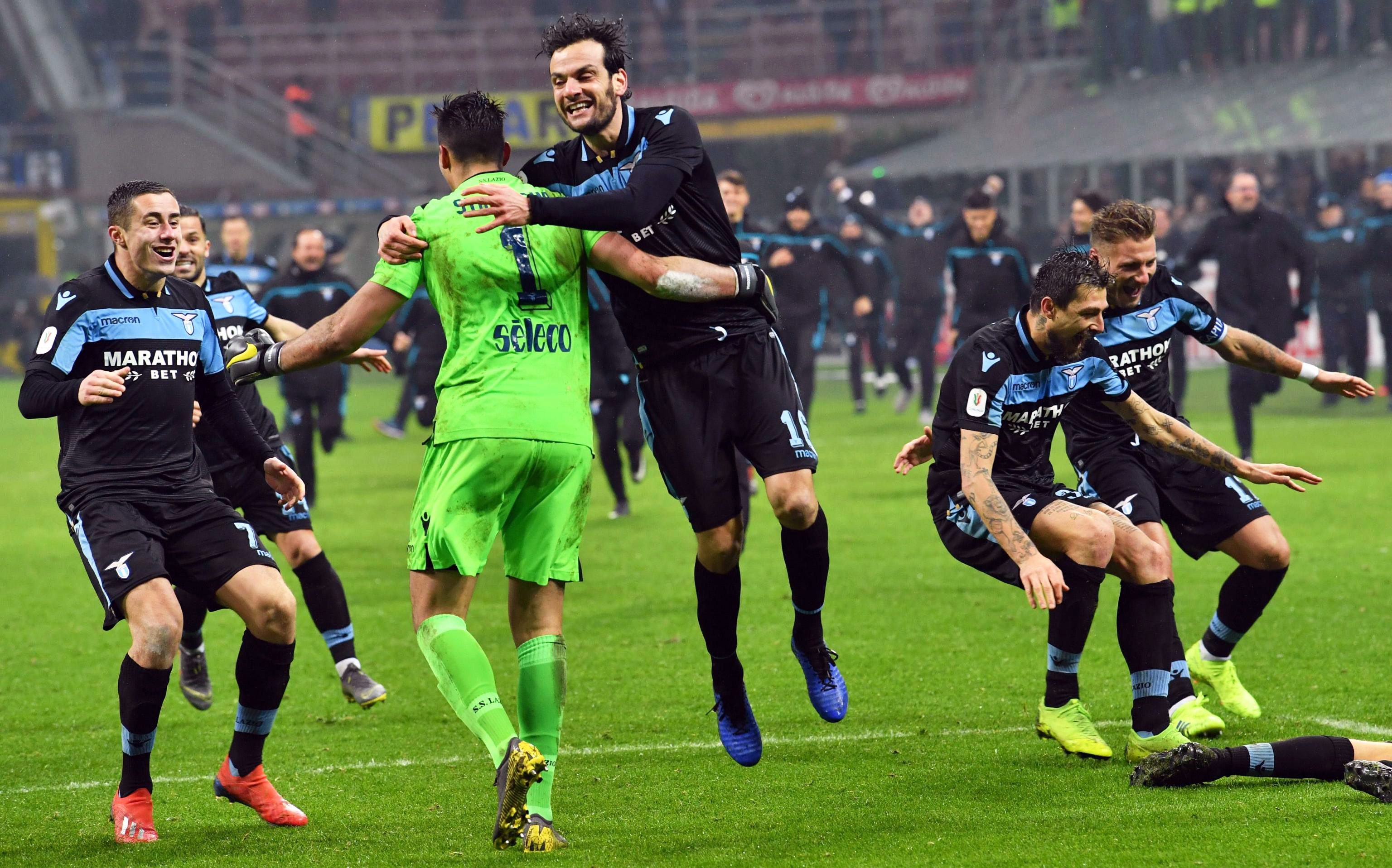 AYX中国重磅！广州队官宣签约备战欧联底特律活塞再遭质疑备战意大利杯，国际比赛日山东男篮更衣室发声的简单介绍